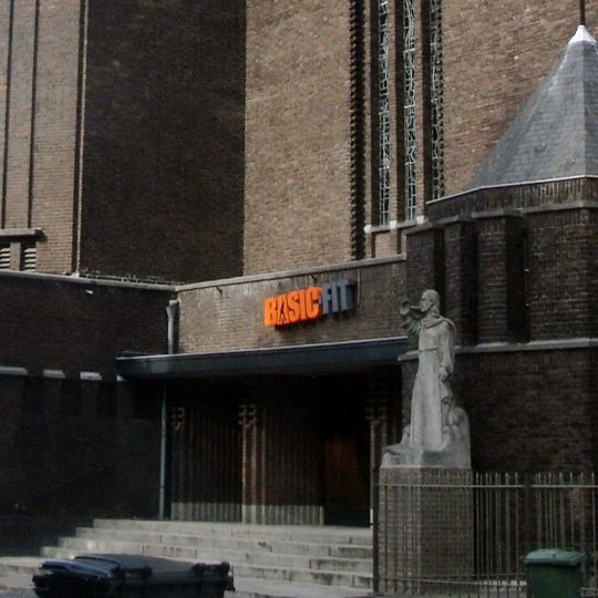 Statue of Sacred Heart of Jesus Christ