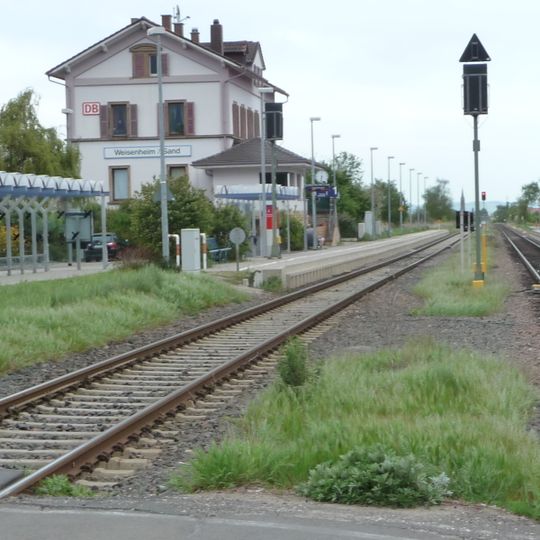 Bahnhof Weisenheim