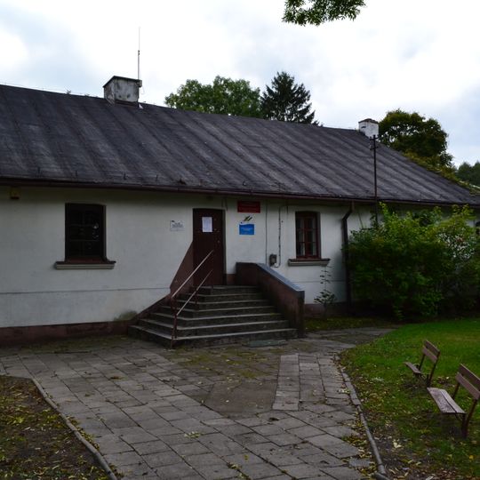 Kuchnia dworska, ob. szkoła