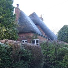 Corner Cottage  Pipers Roost