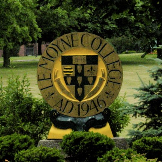 Le Moyne College