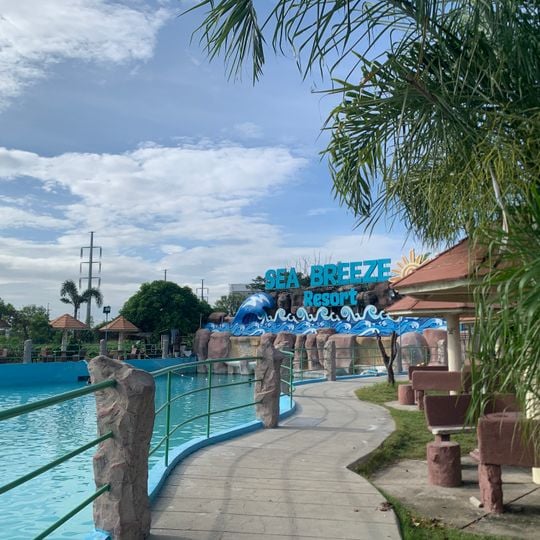 IMP Seabreeze Resort and Restaurant