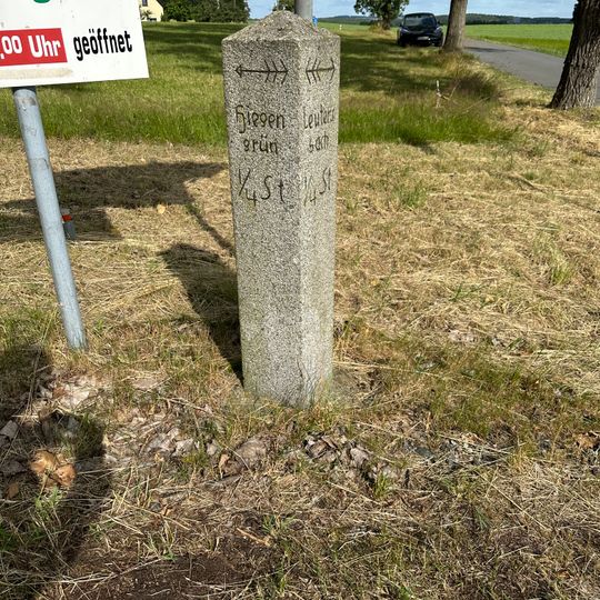 Wegestein Hartmannsdorf b. Kirchberg