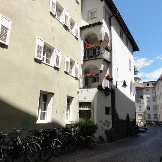 Gumergasse 14