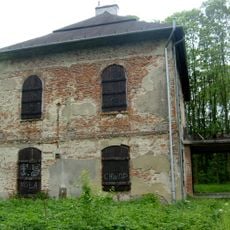 Dwór w Sieciechowicach