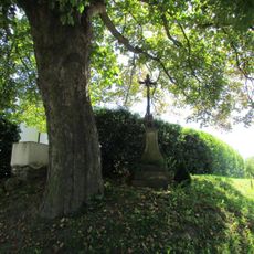 Kříž v ulici Slovanského bratrství u nemocnice v Pelhřimově