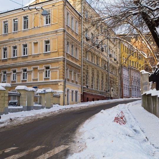 Доходный дом