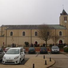 Église Saint-Pierre de Saint-Pierre-Montlimart