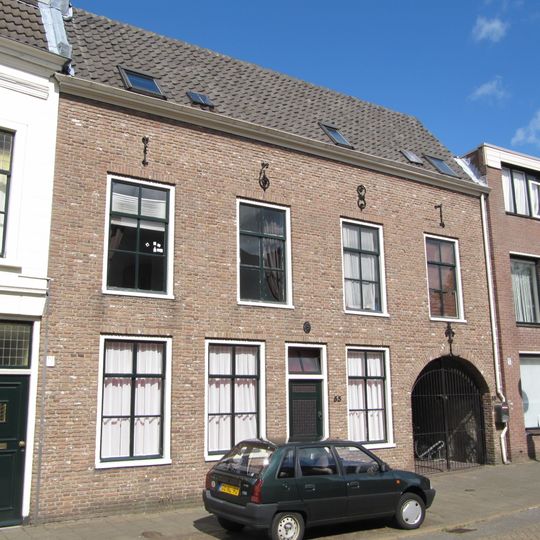 Nieuwe Huizen 55, Breda