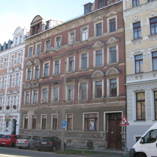 Mietshaus in geschlossener Bebauung Zöllnerplatz 23