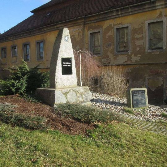 Pomník padlým ve Skapcích