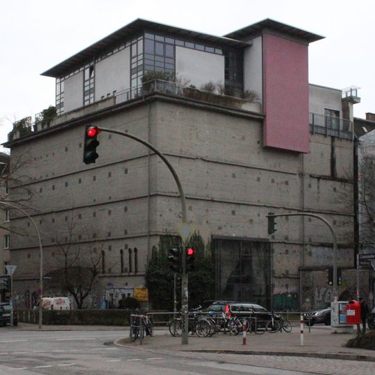 Hochbunker Heußweg 114