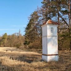 Boží muka v Olbramicích u polní cesty