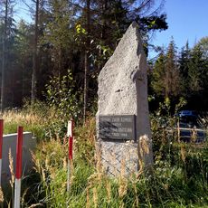 Pomník dokončení dálnice Praha - Bratislava u Humpolce