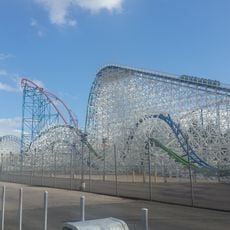 Twisted Colossus