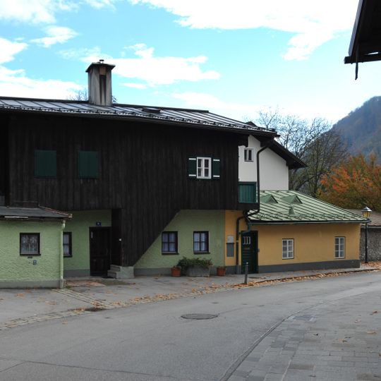 Bauernhaus, Molnarplatz 6, 7, Hallein
