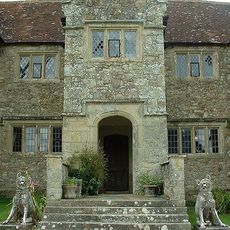 Arreton Manor