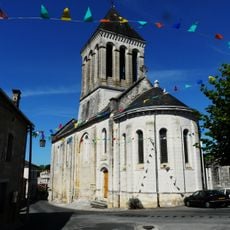 Église Saint-Pierre-ès-Liens de Bourdeilles