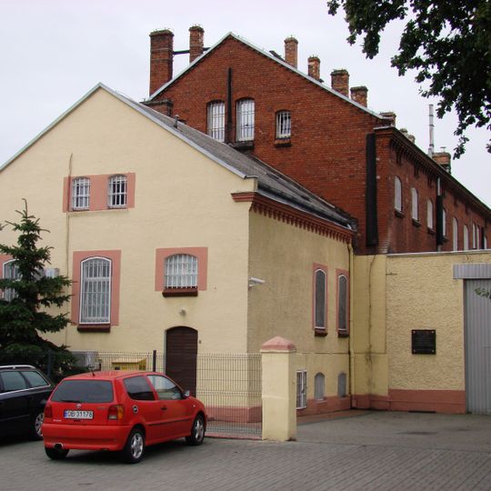 Więzienie, ob. areszt śledczy