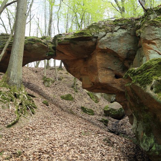 Teufelsgraben mit Teufelsbrücke ENE von Donndorf