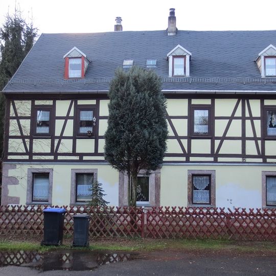 Wohnhaus Am Harthauer Bahnhof 12