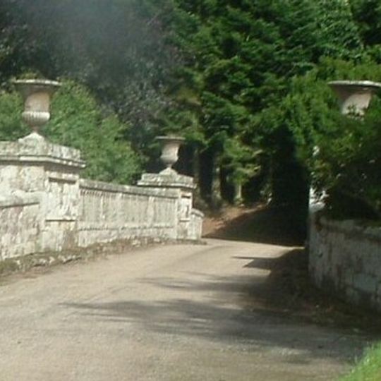 Arbuthnott House, North Bridge