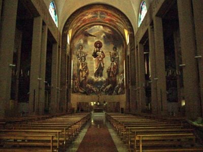 Interior 2
