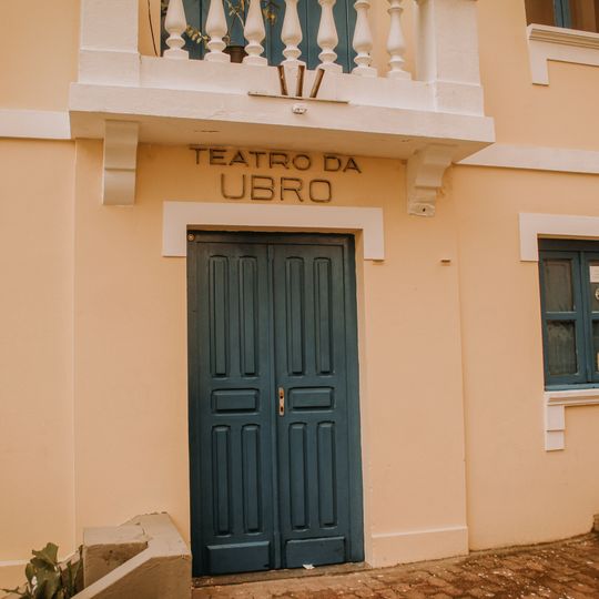 Teatro da UBRO