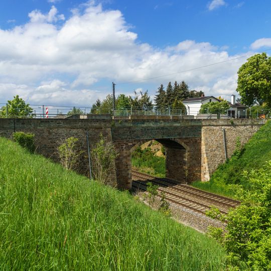 Straßenbrücke über die Eisenbahn Redemitz