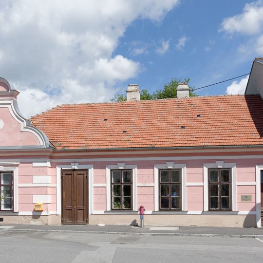 Ehem. Wirtschaftsgebäude, Café Postkastl