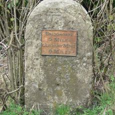 Milestone, Horsford; 50m N mill