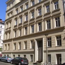 Mietshaus Christinenstraße 8