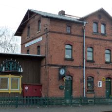 Empfangsgebäude '''Bahnhof Friedewald Bad''' (Einzeldenkmal zu ID-Nr. 09301069) Am Bahnhof 1