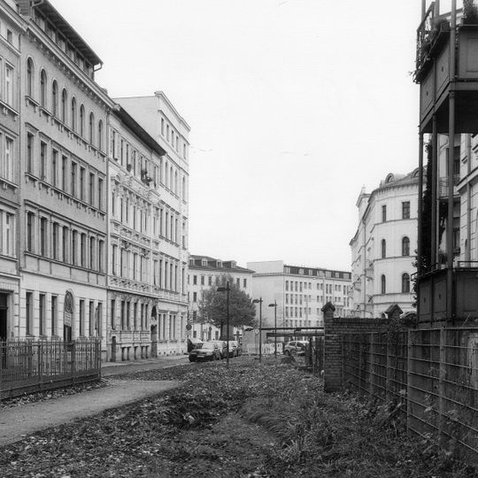 Mietshaus Thomasiusstraße 2b