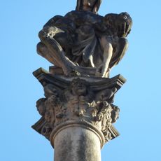 Sloup se sousoším Piety