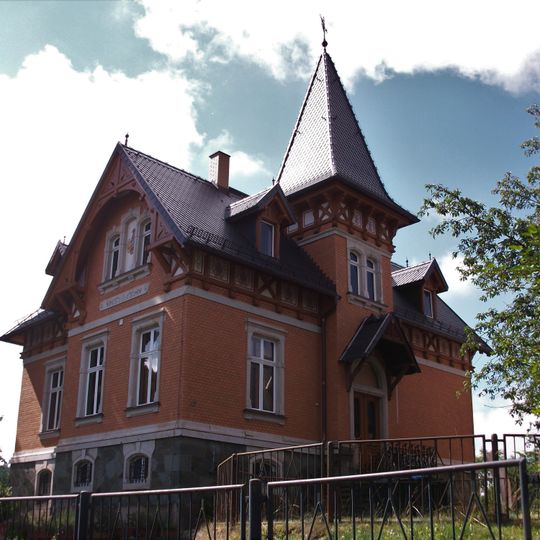 Villa Loreleystraße 2-4