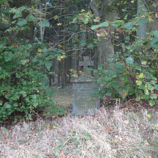 Kříž západně od Soběkur