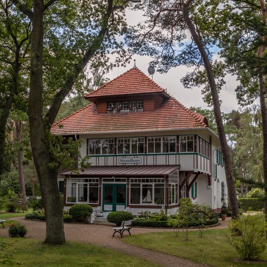 Anwesen Strandpromenade 32