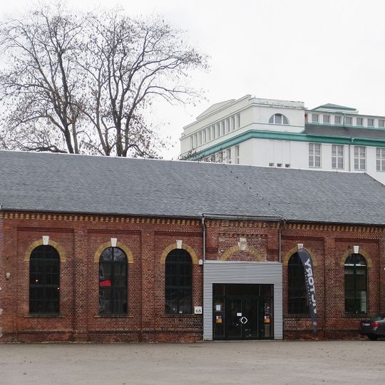 Ehemalige Turnhalle, heute Kunst- und Auktionshaus Paul-Gruner-Straße 70