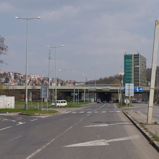 Bridge of V Holešovičkách street over Povltavská street