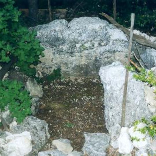 Dolmen de Clamarquier