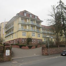 Bismarckstraße 68; 70