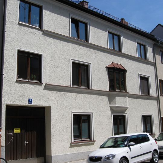 Dreigeschossiges Traufhaus