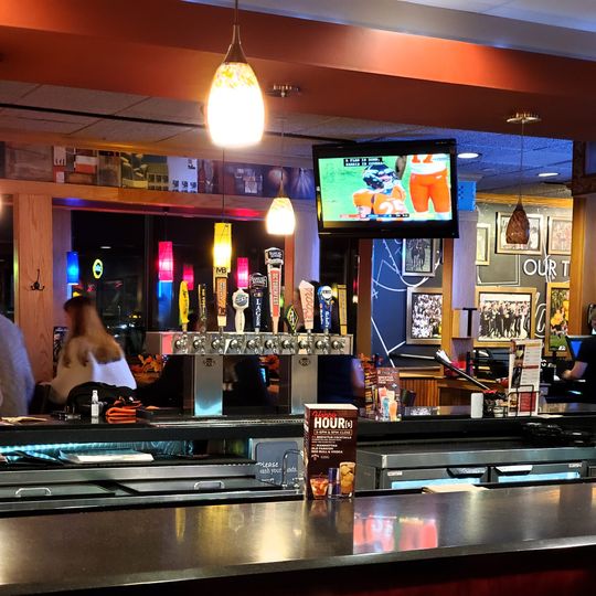 Applebee's Grill + Bar