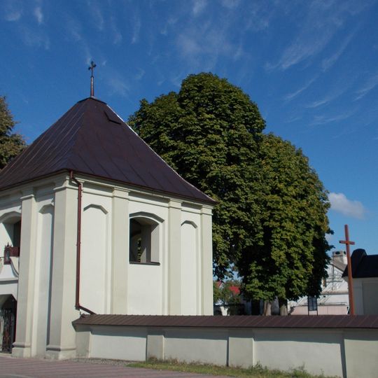 Dzwonnica-brama w Sawiniu