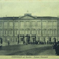 Palazzo comunale di Concordia sulla Secchia