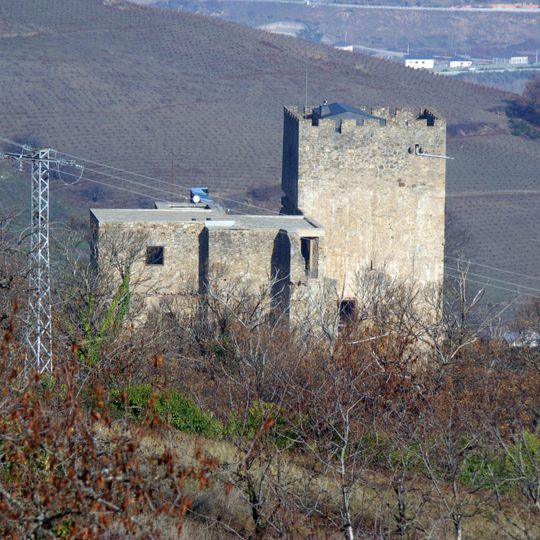 Corullón Castle