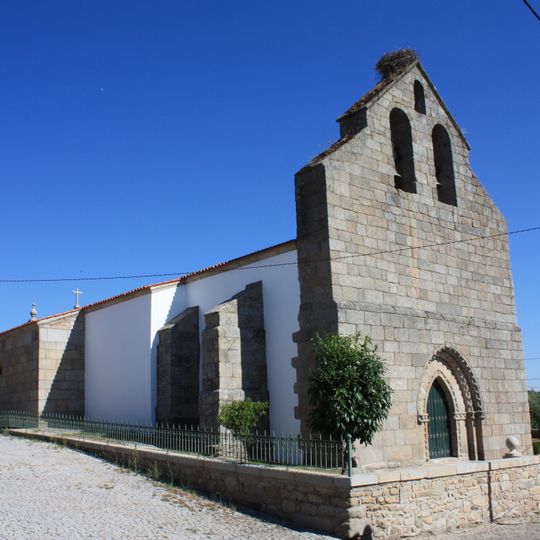 Igreja paroquial de Malhadas