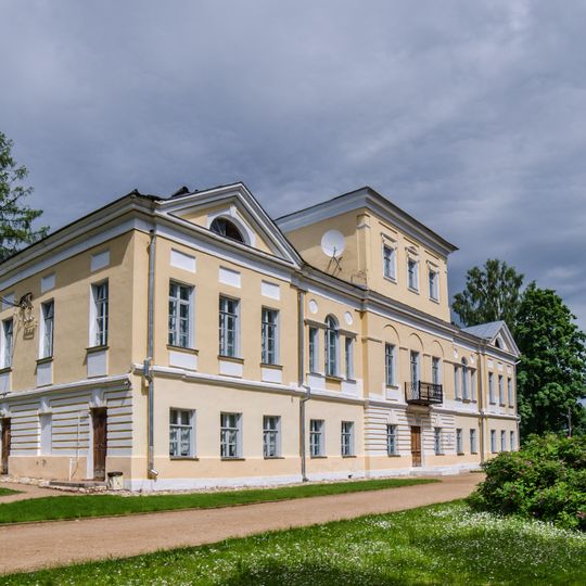 Главный дом