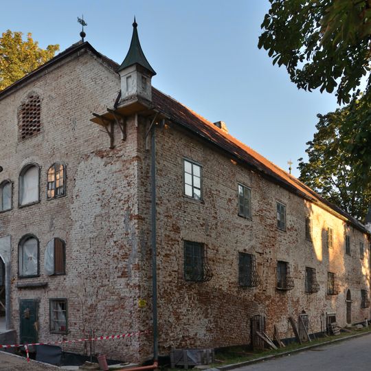 Ehem. Schüttkasten, Marienhof, ehem. Benefiziatenheim